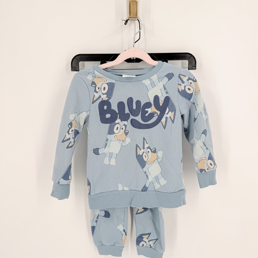 Bluey Kids Set - Light Blue Cartoon Print
